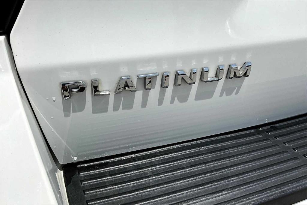 used 2021 Ford Expedition car, priced at $47,634