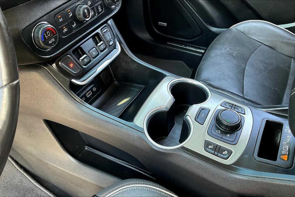 used 2020 GMC Terrain car, priced at $19,274