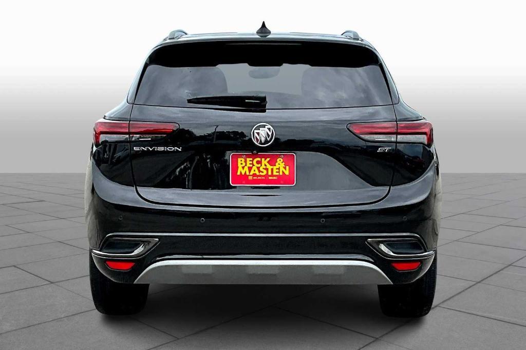 used 2022 Buick Envision car, priced at $21,436