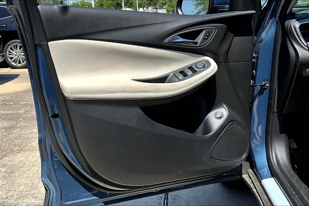 new 2025 Buick Encore GX car, priced at $25,228