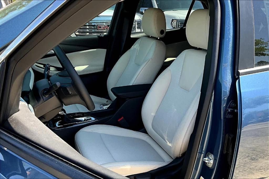new 2025 Buick Encore GX car, priced at $25,228