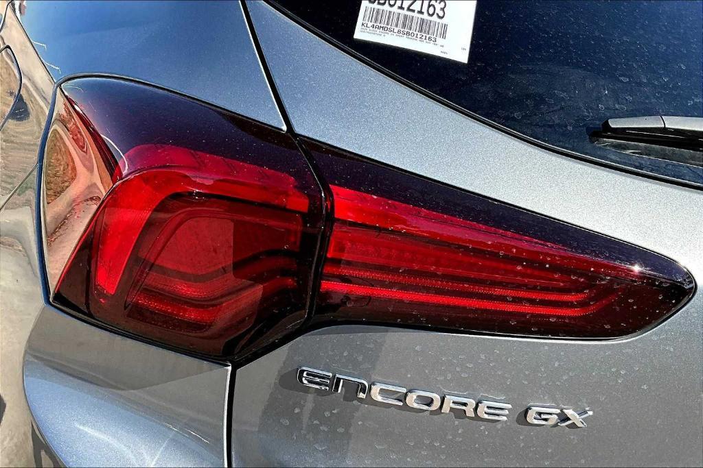 new 2025 Buick Encore GX car, priced at $30,485