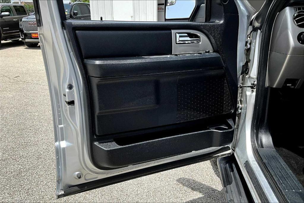 used 2017 Ford Expedition car, priced at $16,477