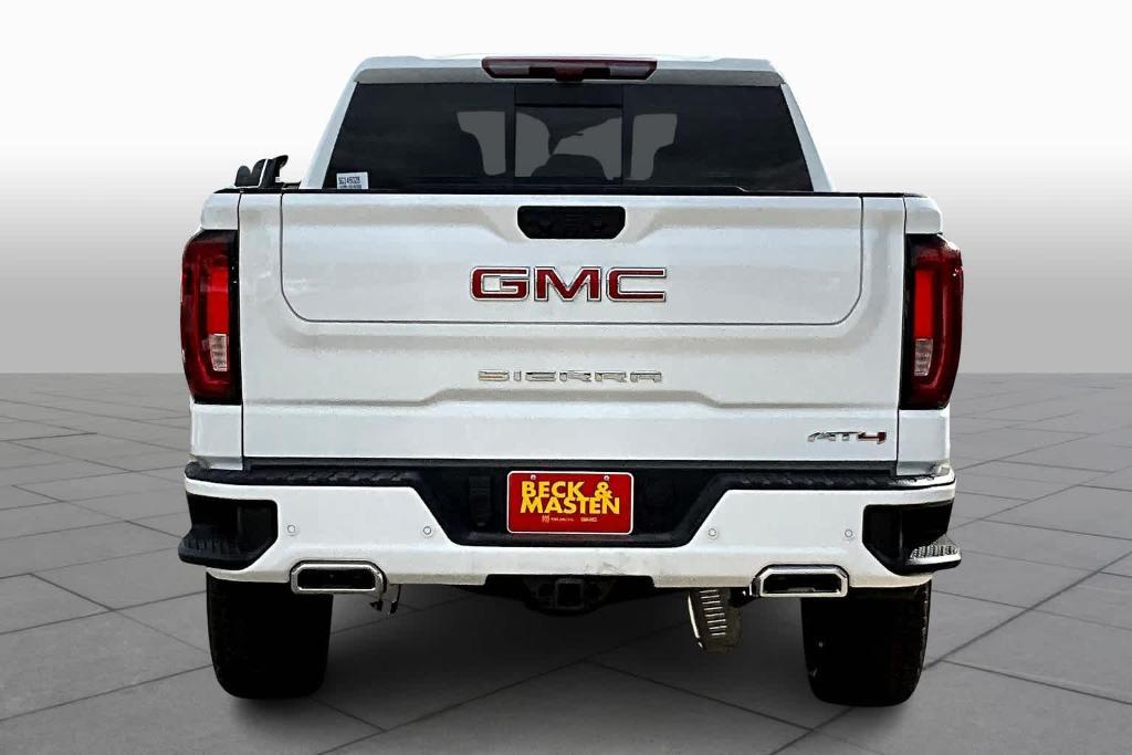 new 2025 GMC Sierra 1500 car, priced at $73,045