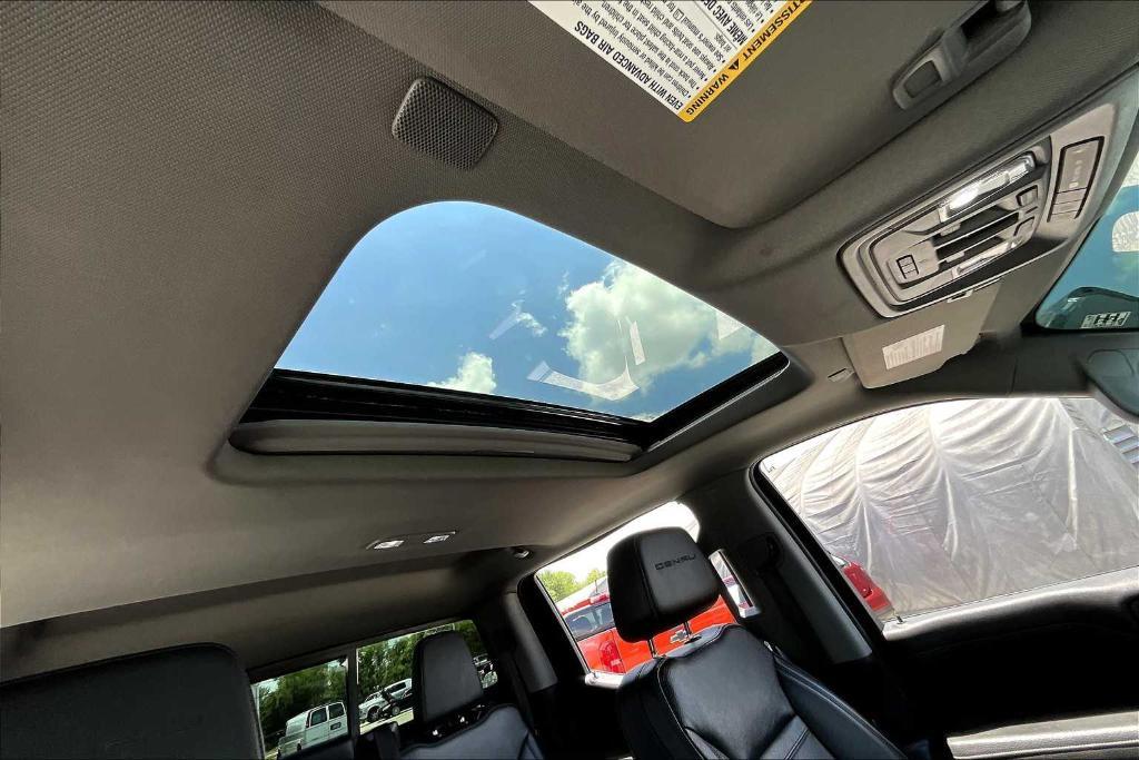 used 2020 GMC Sierra 1500 car, priced at $38,180