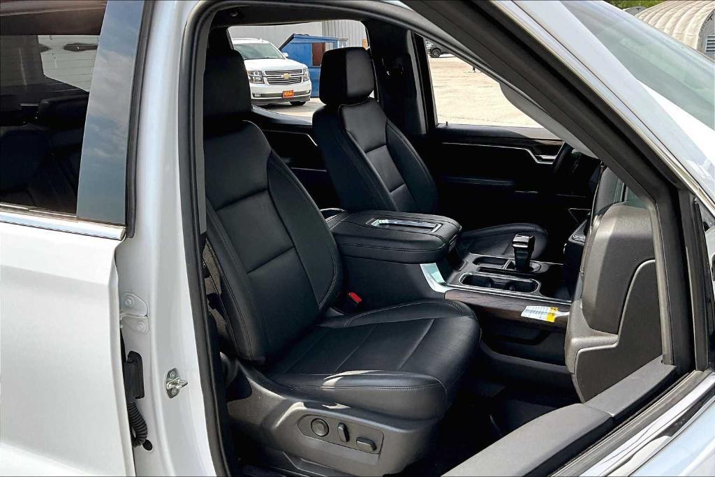 used 2022 GMC Sierra 1500 car, priced at $41,606