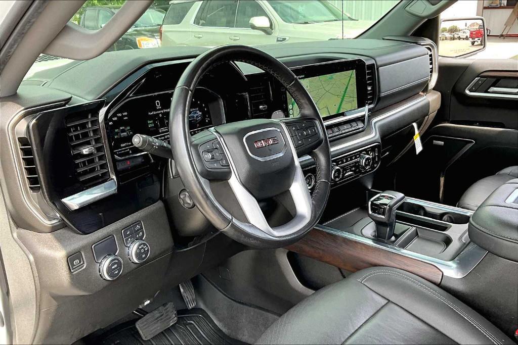 used 2022 GMC Sierra 1500 car, priced at $41,606