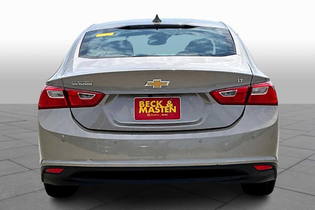 used 2024 Chevrolet Malibu car, priced at $21,037