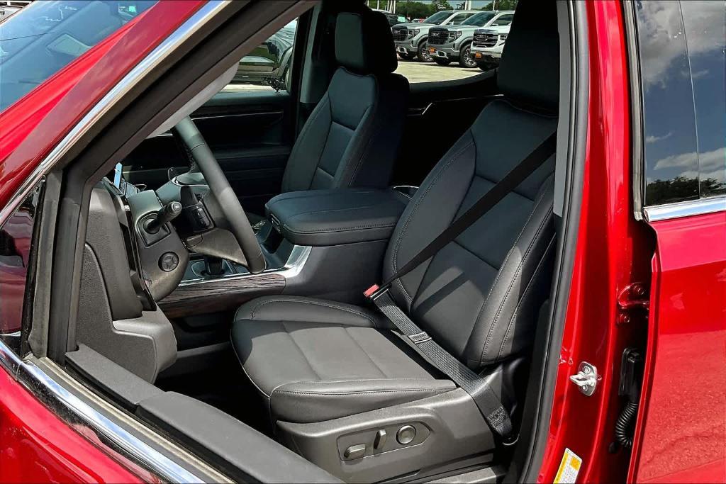 new 2025 GMC Sierra 1500 car, priced at $52,225