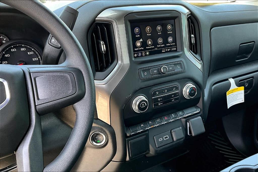 new 2025 GMC Sierra 1500 car, priced at $40,300