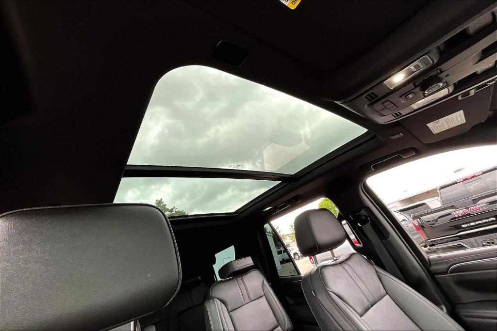 used 2022 Chevrolet Tahoe car, priced at $59,910