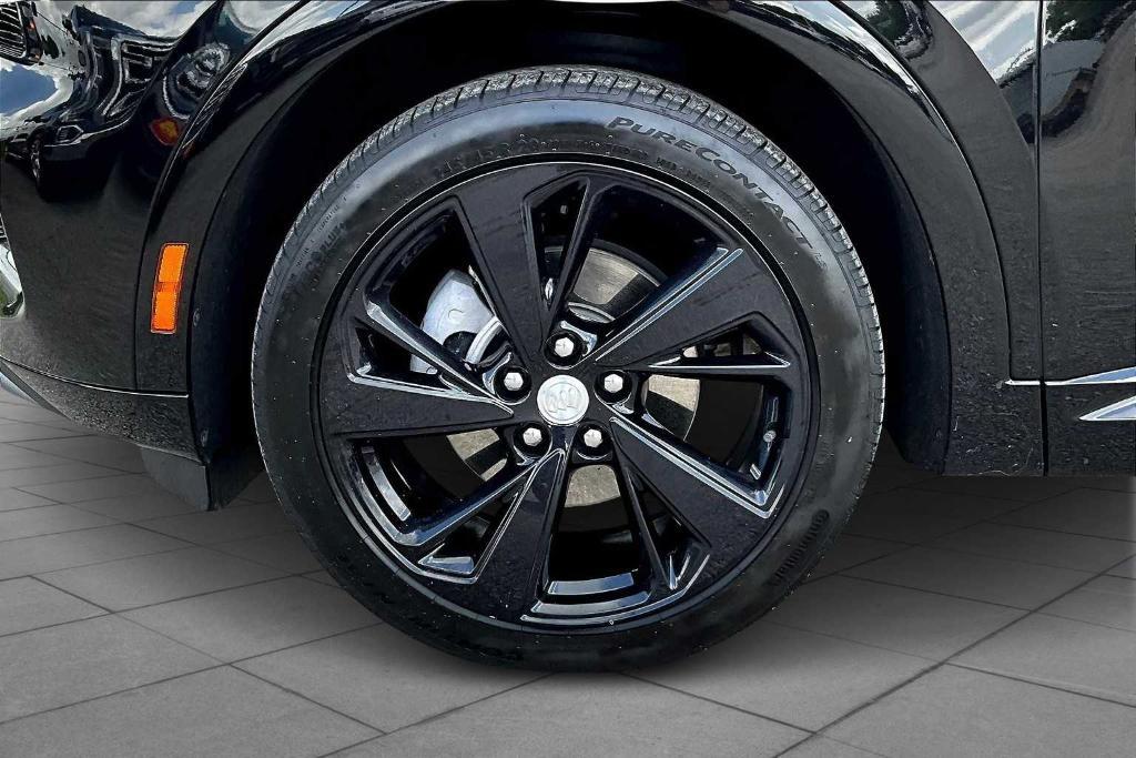 used 2021 Buick Envision car, priced at $21,997