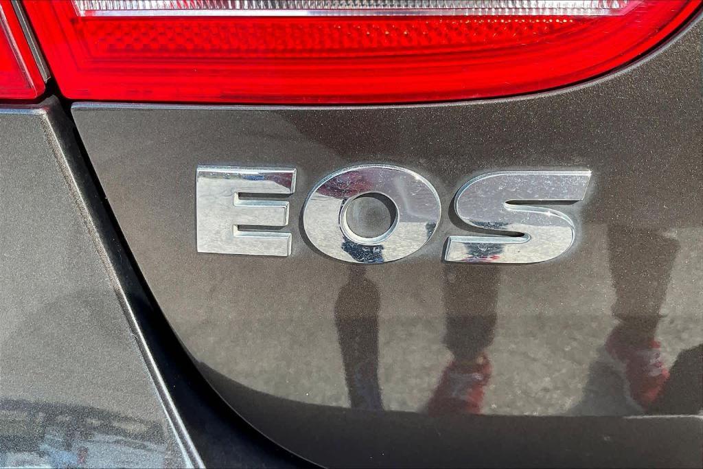used 2016 Volkswagen Eos car, priced at $9,317