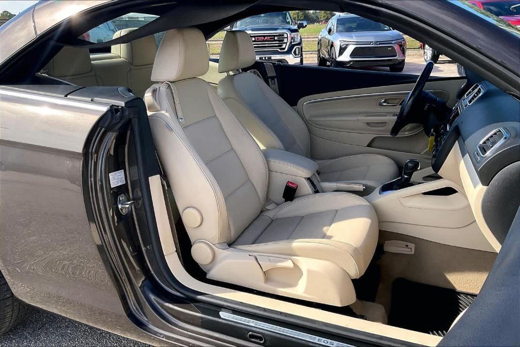 used 2016 Volkswagen Eos car, priced at $9,317