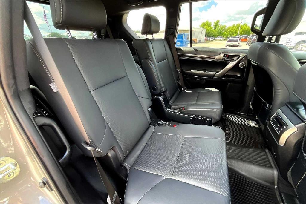 used 2023 Lexus GX 460 car, priced at $60,647