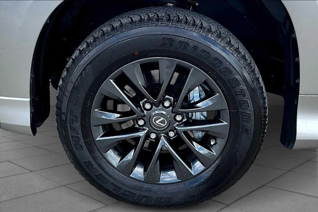 used 2023 Lexus GX 460 car, priced at $60,647