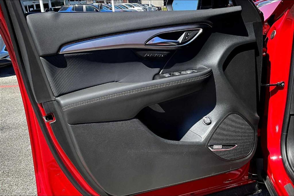 new 2025 Buick Envision car, priced at $39,240