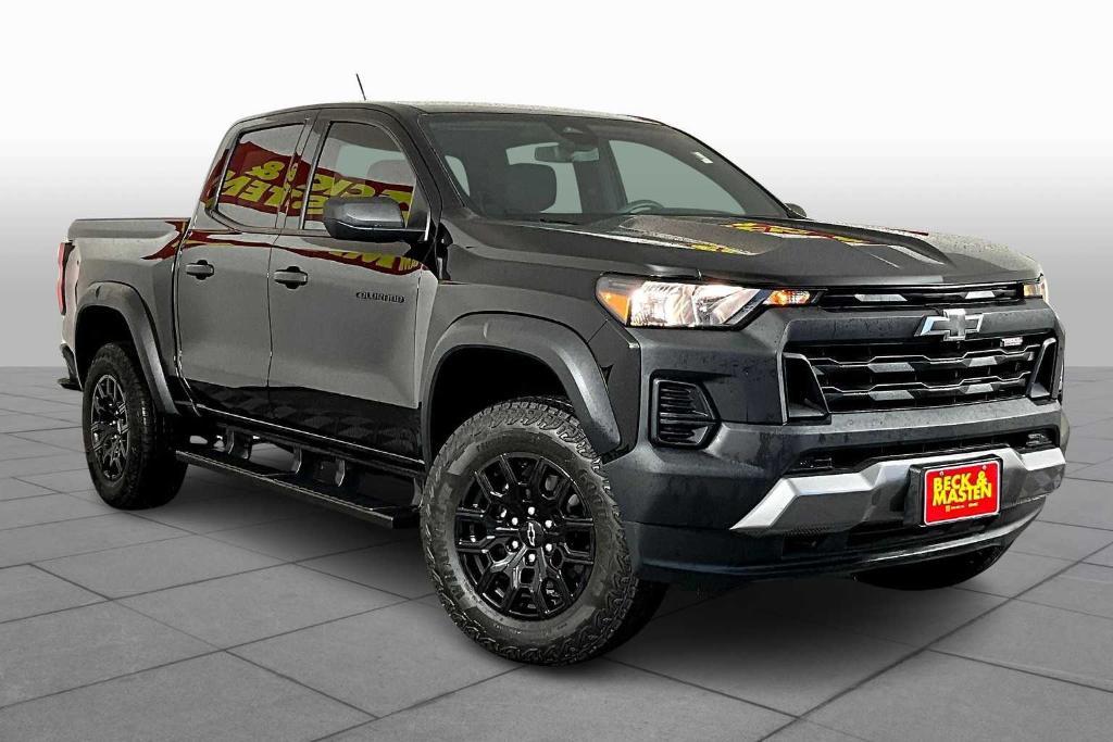 used 2024 Chevrolet Colorado car, priced at $40,785
