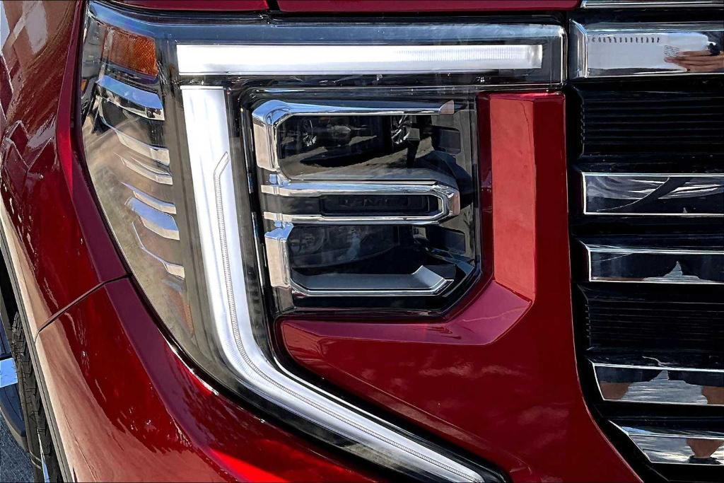 new 2025 GMC Sierra 1500 car, priced at $56,025