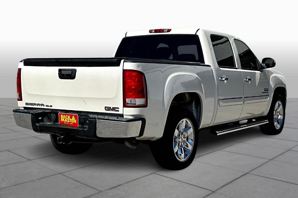 used 2013 GMC Sierra 1500 car, priced at $14,825