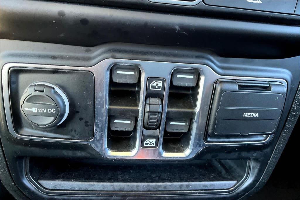 used 2022 Jeep Wrangler Unlimited car, priced at $29,997