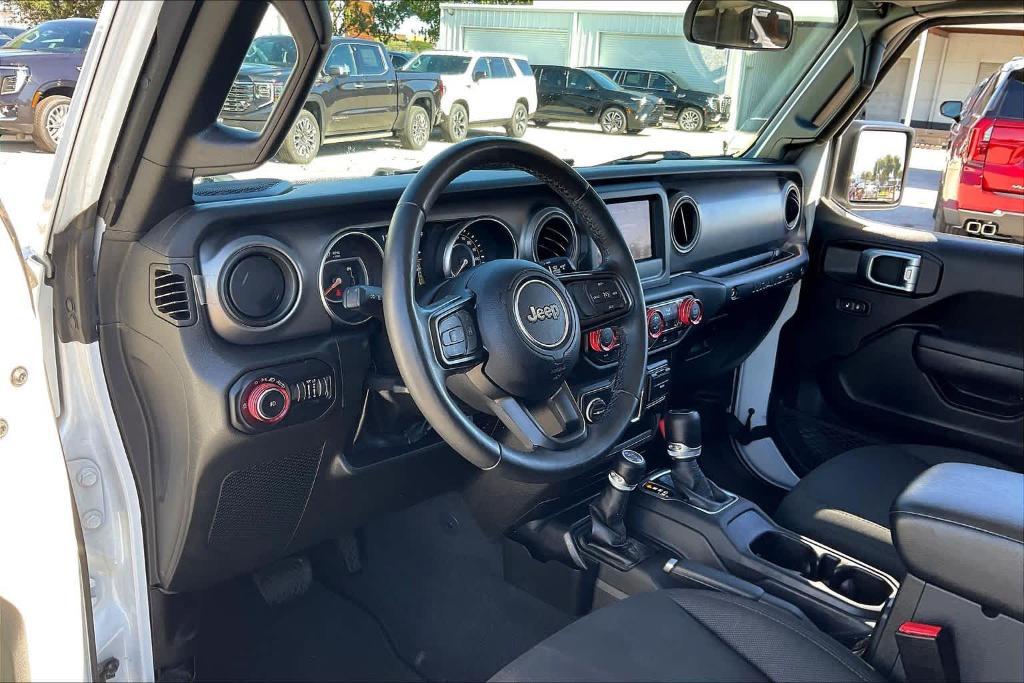 used 2022 Jeep Wrangler Unlimited car, priced at $29,997