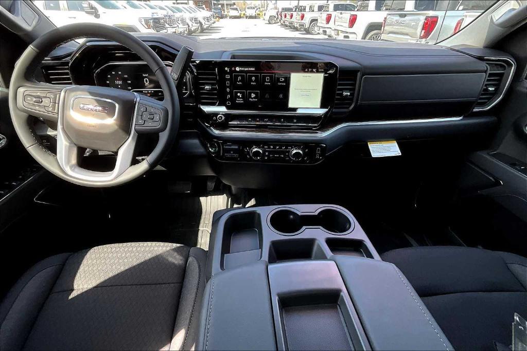 new 2025 GMC Sierra 1500 car, priced at $45,455