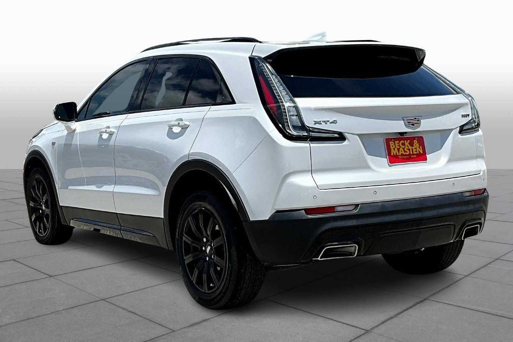 used 2023 Cadillac XT4 car, priced at $29,598