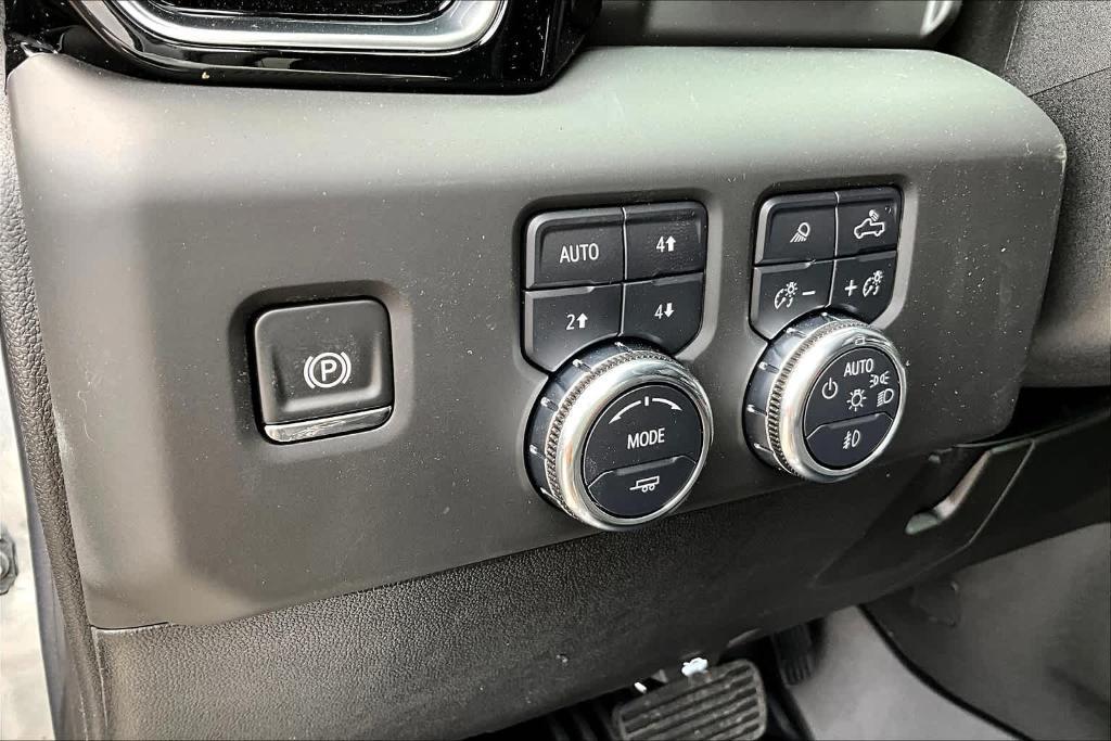 new 2025 GMC Sierra 3500 car, priced at $90,234