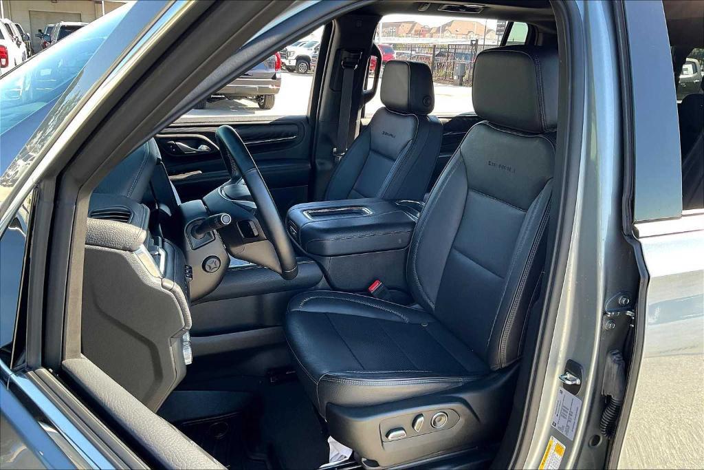 used 2023 GMC Yukon XL car, priced at $63,397