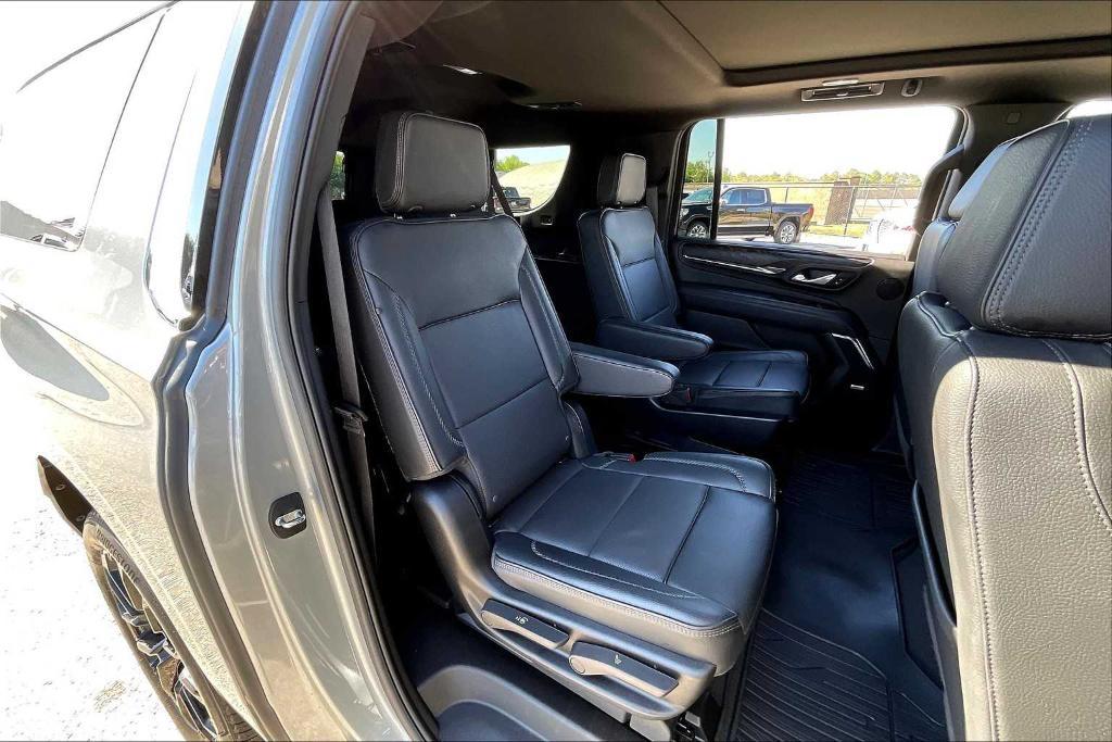used 2023 GMC Yukon XL car, priced at $63,397