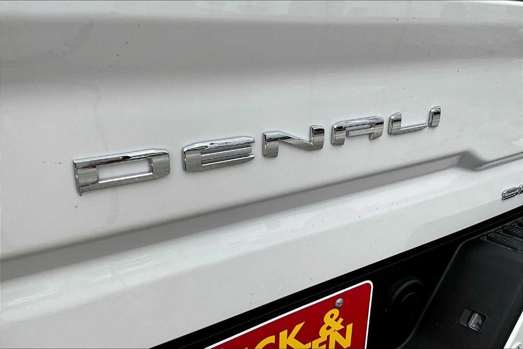 new 2025 GMC Sierra 2500 car, priced at $98,790