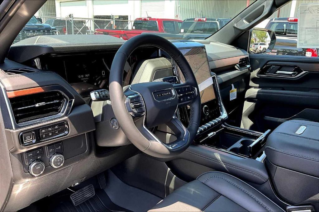 new 2025 GMC Yukon XL car, priced at $92,234