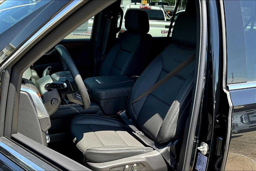 new 2025 GMC Yukon XL car, priced at $92,234