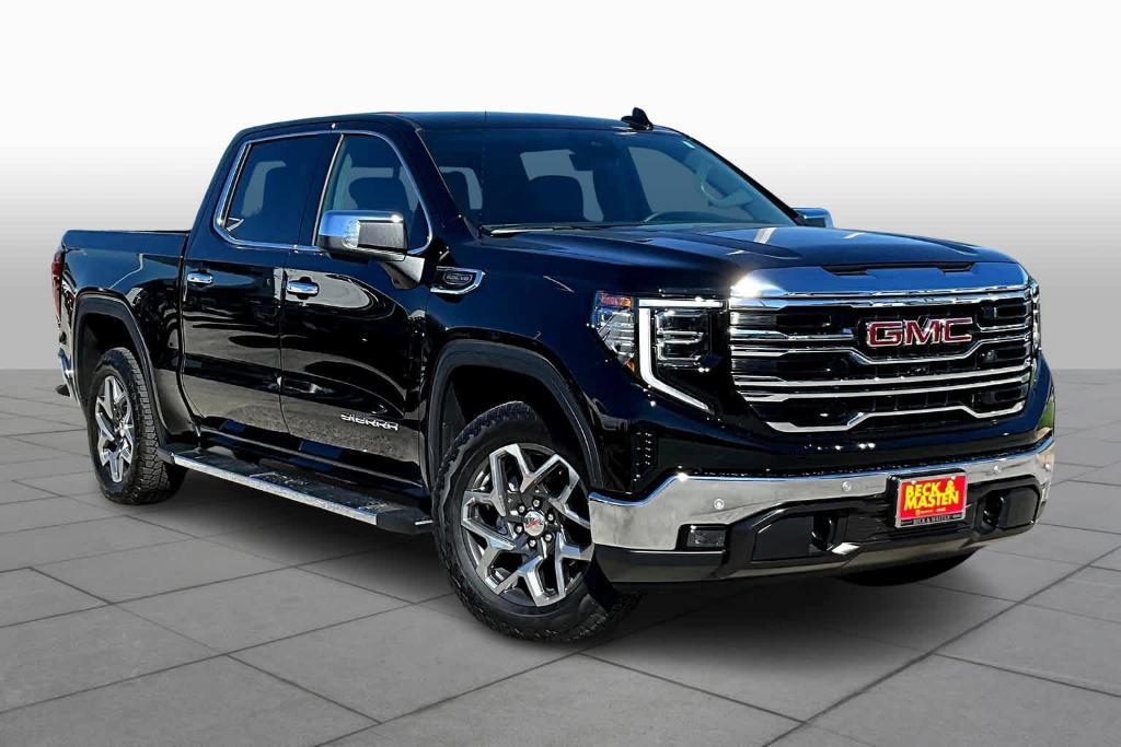 new 2024 GMC Sierra 1500 car, priced at $54,972