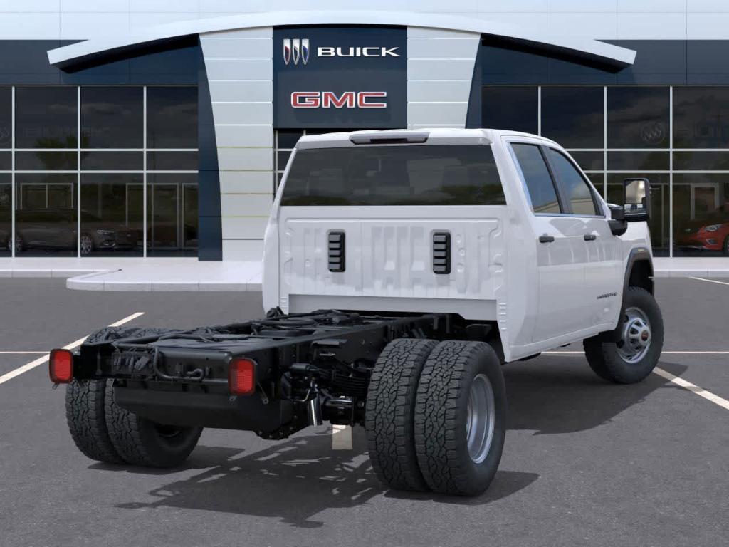 new 2025 GMC Sierra 3500 car, priced at $58,395