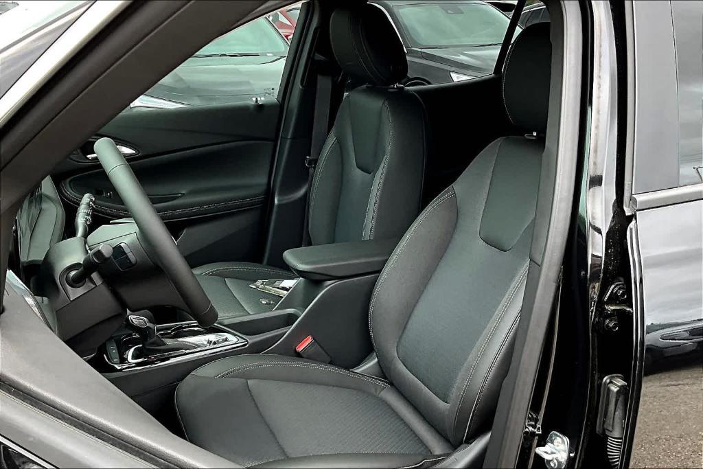 new 2025 Buick Encore GX car, priced at $25,347