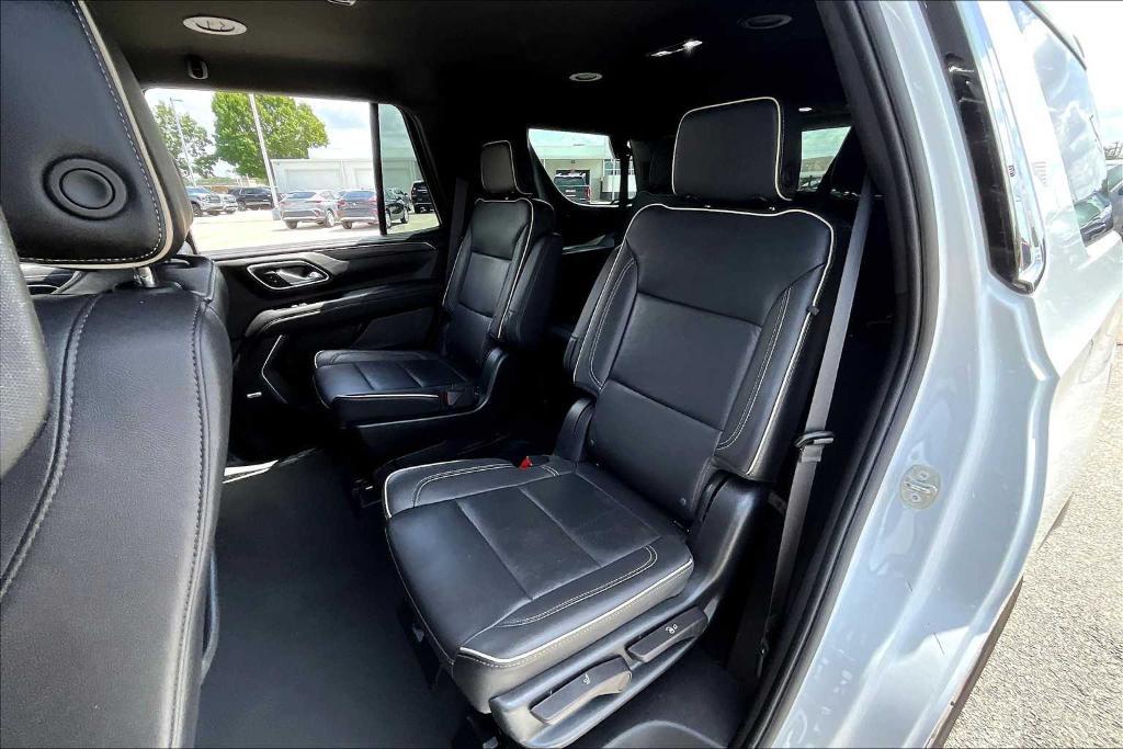 used 2023 GMC Yukon car, priced at $50,484