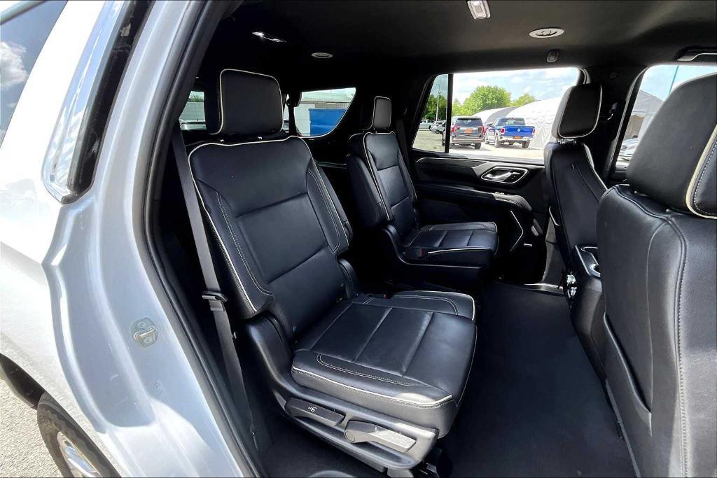 used 2023 GMC Yukon car, priced at $50,484