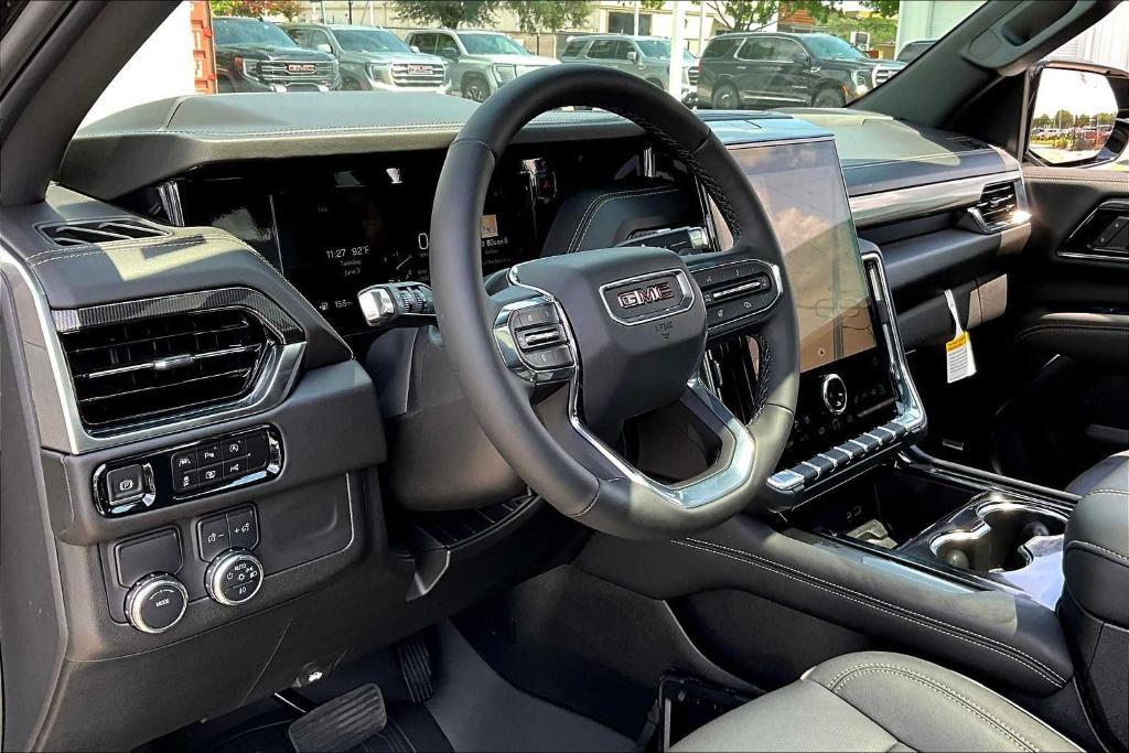 used 2025 GMC Yukon XL car, priced at $75,791
