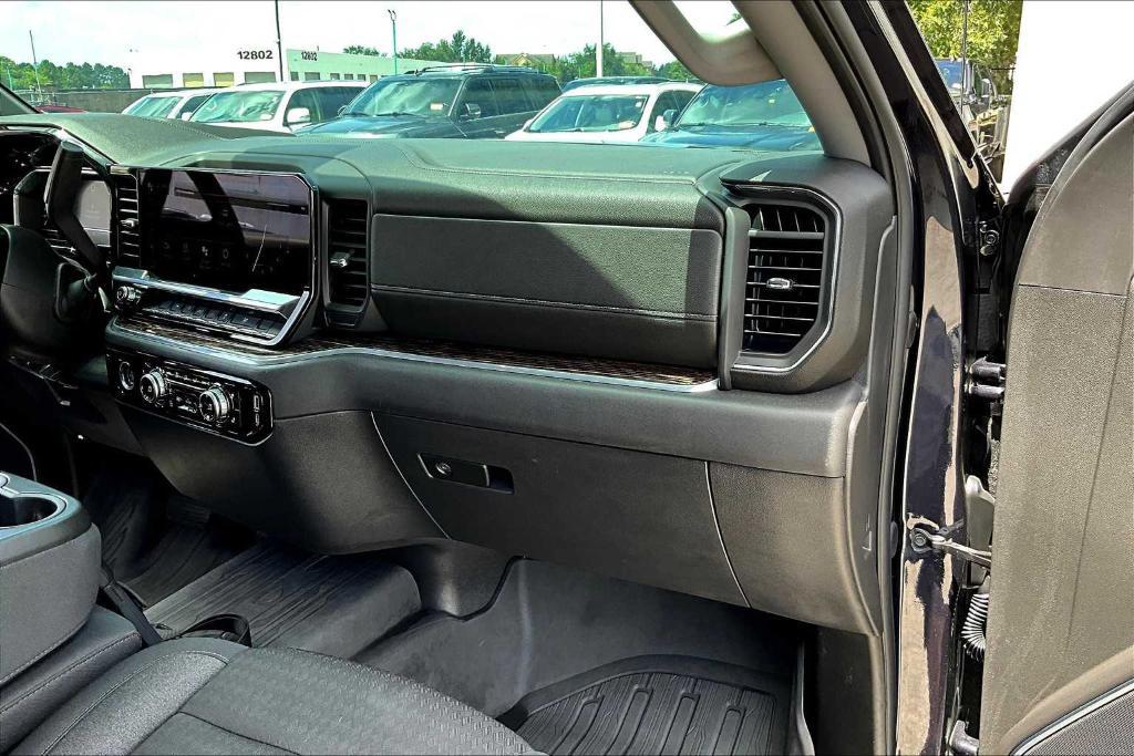 used 2024 GMC Sierra 1500 car, priced at $45,887