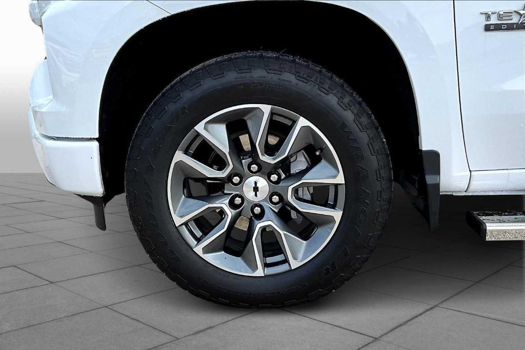 used 2024 Chevrolet Silverado 1500 car, priced at $43,036