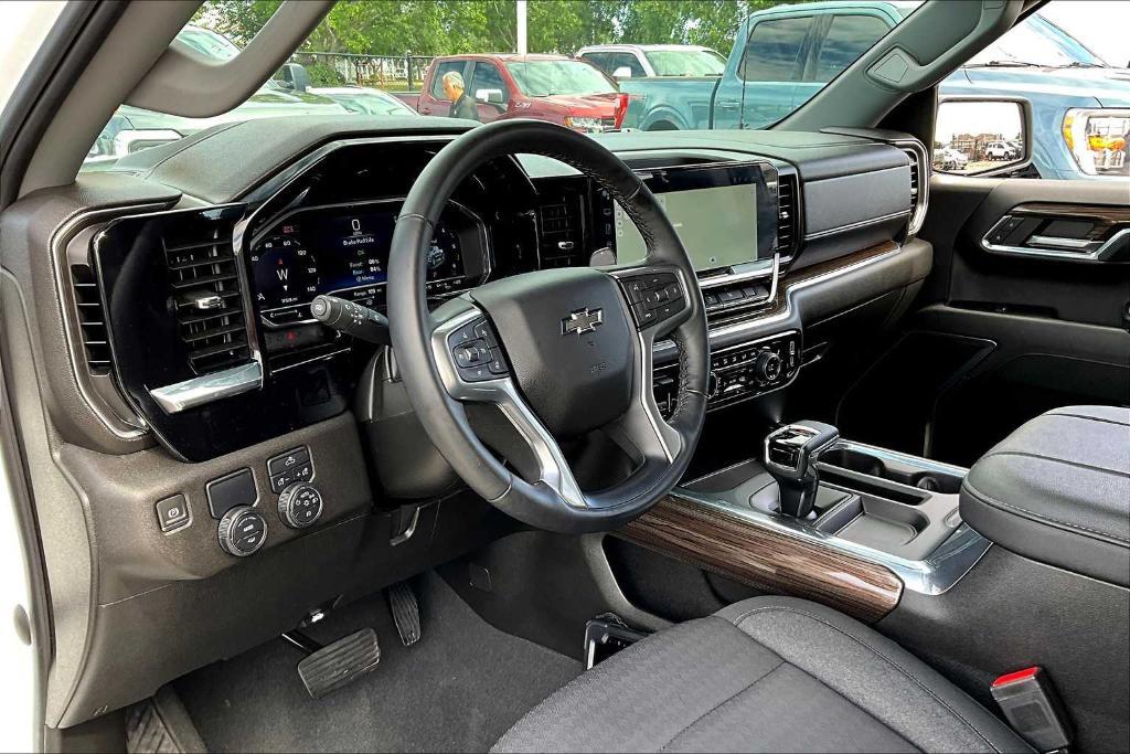 used 2024 Chevrolet Silverado 1500 car, priced at $43,036