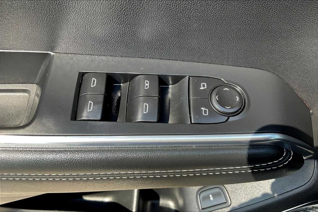 used 2025 GMC Acadia car, priced at $39,787