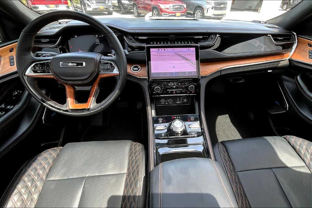 used 2025 Jeep Grand Cherokee L car, priced at $57,138