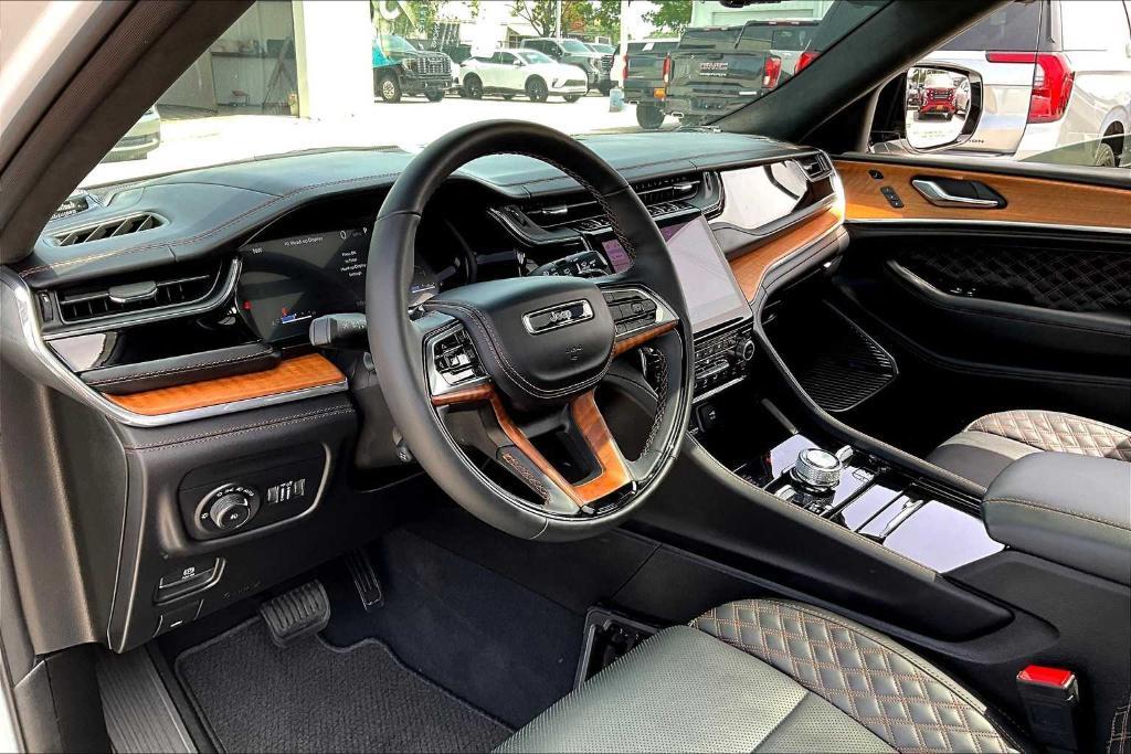 used 2025 Jeep Grand Cherokee L car, priced at $57,138