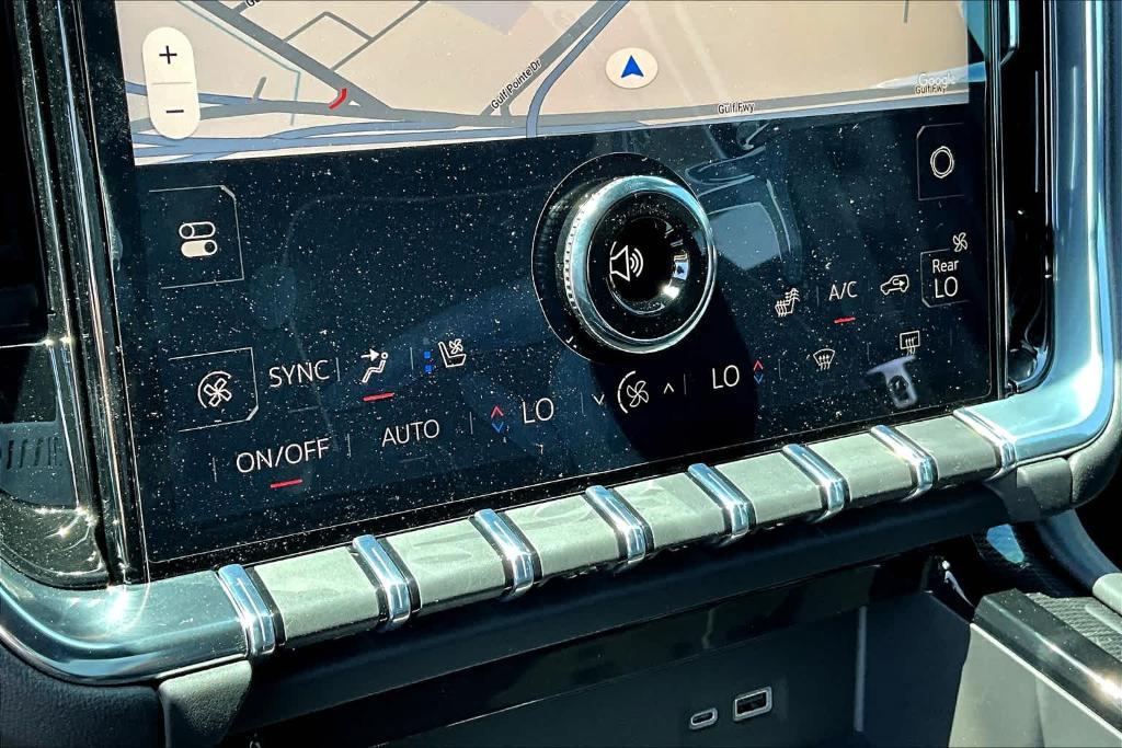 new 2025 GMC Yukon XL car, priced at $76,179