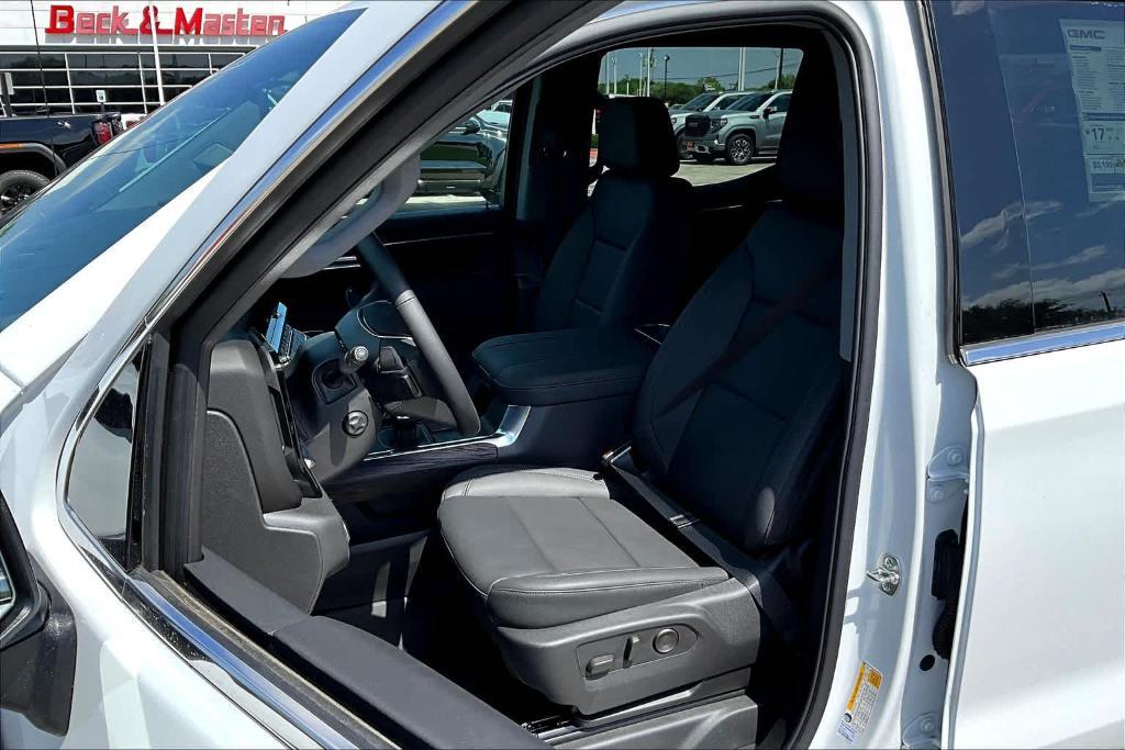 new 2025 GMC Sierra 1500 car, priced at $55,380