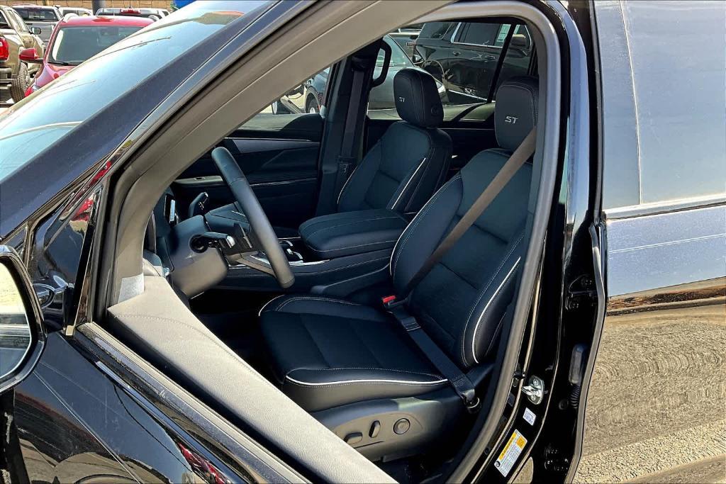 new 2025 Buick Enclave car, priced at $48,760