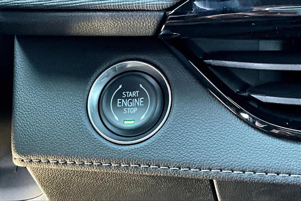 new 2025 Buick Enclave car, priced at $48,760